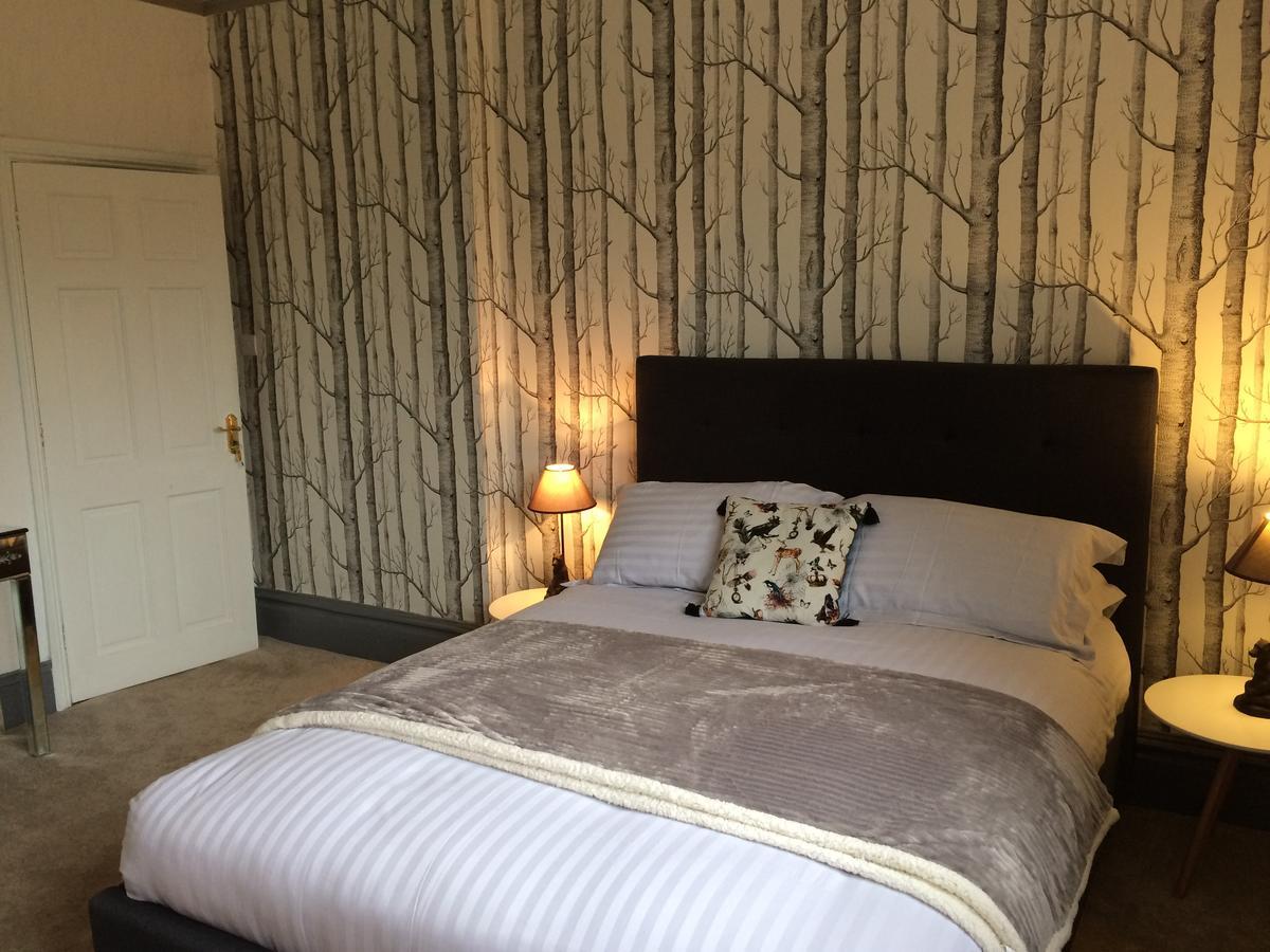 มิลล์วูด ลอดจ์ Bed & Breakfast Barrow-in-Furness ภายนอก รูปภาพ