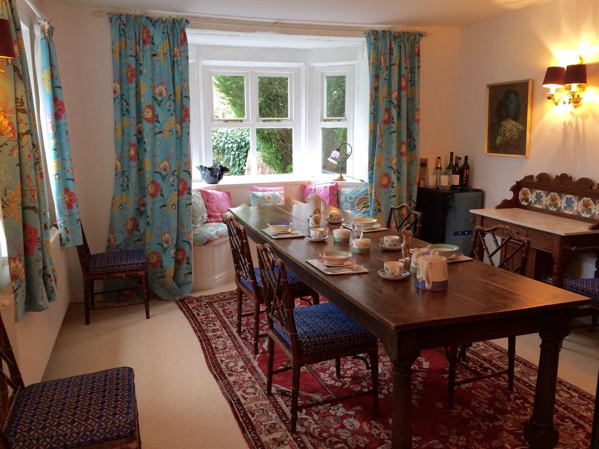 มิลล์วูด ลอดจ์ Bed & Breakfast Barrow-in-Furness ภายนอก รูปภาพ