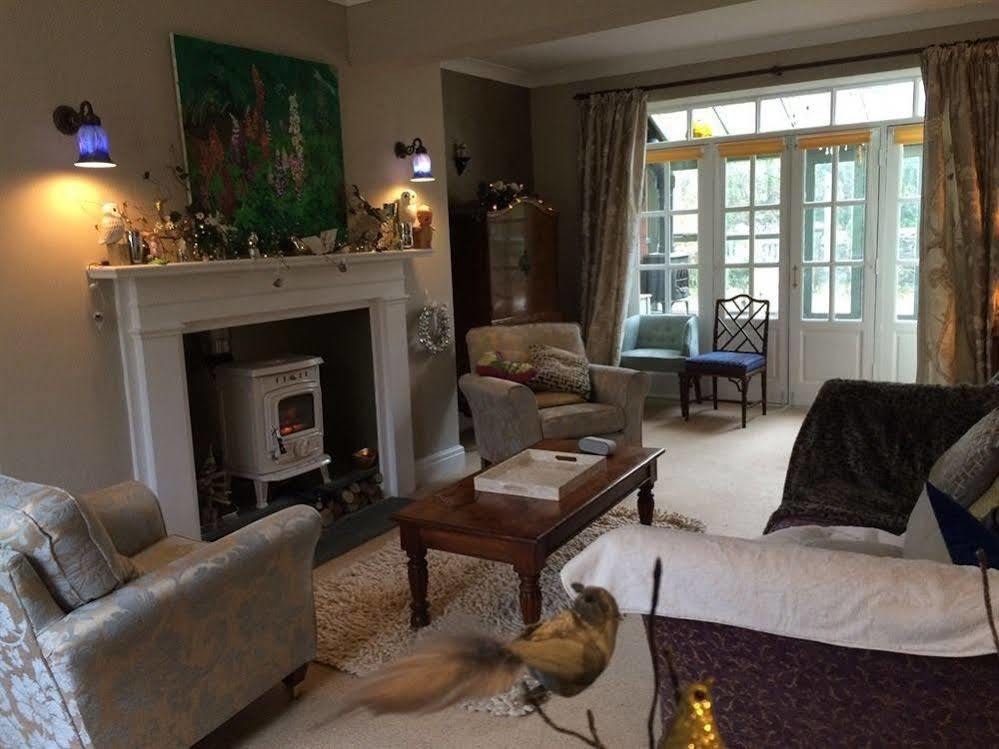 มิลล์วูด ลอดจ์ Bed & Breakfast Barrow-in-Furness ภายนอก รูปภาพ
